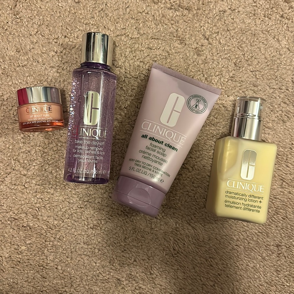 Clinique skincare set- NEW